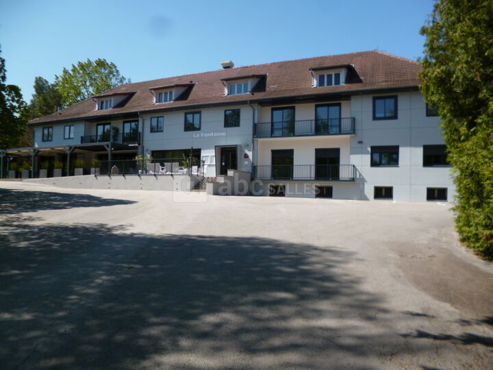 Hôtel Restaurant La Fontaine